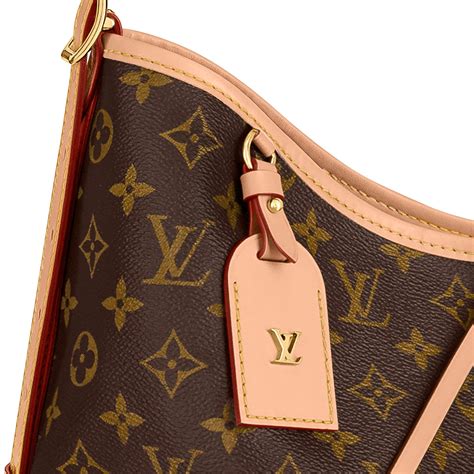 carryall mm louis vuitton.